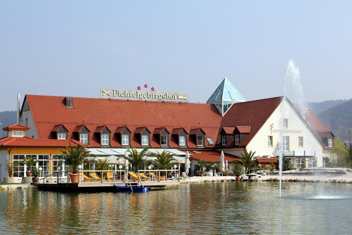 Fichtelgebirgshof Hotel Himmelkron Exterior photo